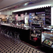 Interne Seite: Café-Bar Adrianos Bern